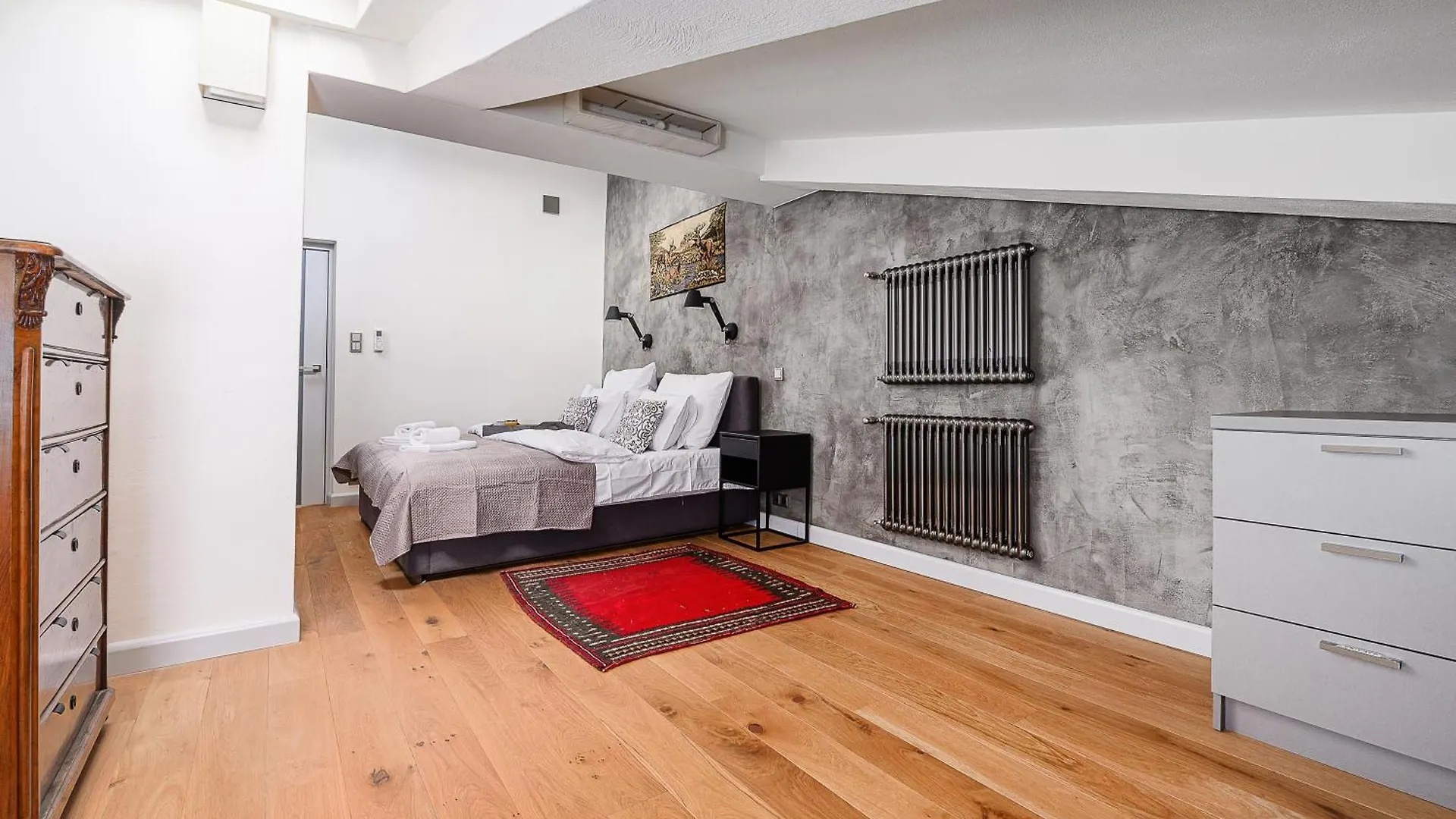 P&O Apartments Chmielna 华沙
